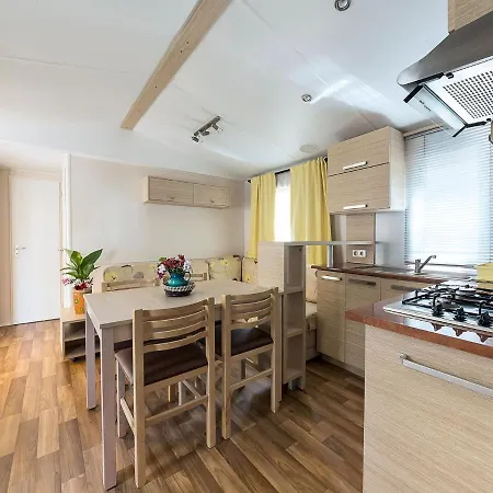 Amazing Mobile Home In Sorso With Garden *